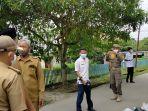 tempat-sampah-di-pasar-atas-sarolangun-penuh-hingga-ke-badan-jalan-wabup-hilal-berang.jpg