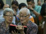 umat-katolik-pekanbaru-mengikuti-misa-rabu-abu-di-gereja-paroki-santa-maria-fatima.jpg
