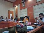 wakil-bupati-bungo-saat-rapat-bersama-forkopimda-terkait-status-tanggap-darurat-covid-19.jpg