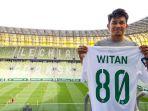 witan-sulaeman-saat-memperkenalkan-nomor-punggungnya-di-klub-lechia-gdansk.jpg
