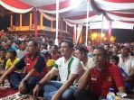 zumi-zola-nobar-timnas_20161214_201334.jpg