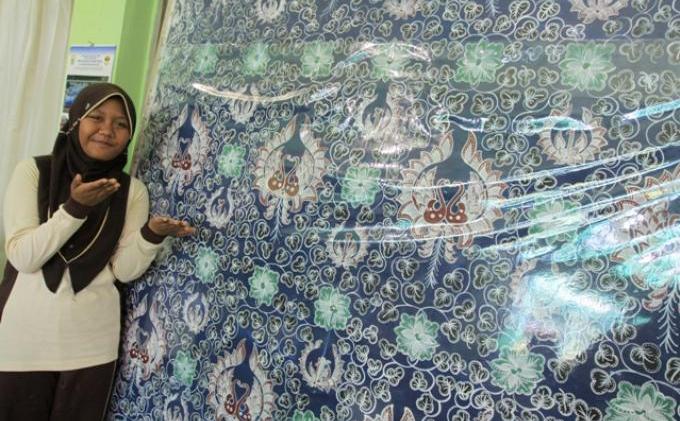Torehkan Desain Batik Sepanjang 3 Meter - ANISA4.jpg