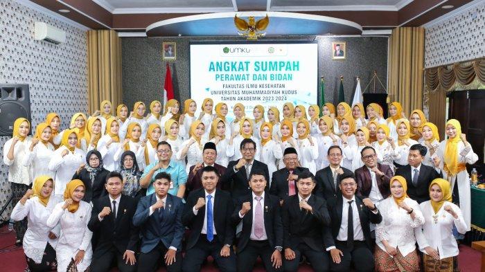 190 Mahasiswa Kesehatan Umku Angkat Sumpah Profesi, Rektor: Kedepankan Kemanusiaan dari pada Uang