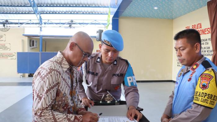 202151124_polressragen3