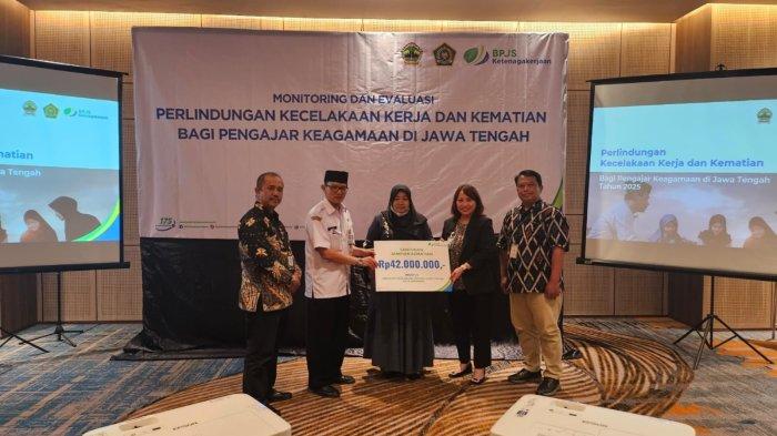 Perlindungan Bagi Pengajar Keagamaan Diperkuat, BPJS Ketenagakerjaan Serahkan Santunan JKM