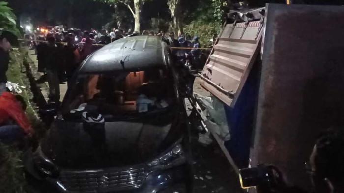 Rem Blong di Turunan Tajam, Truk MBG Hantam Motor dan Mobil, 1 Tewas