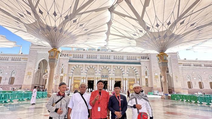 Kisah Tukang Bangunan Bisa Berangkat Umroh, Bermula Ikut Program Hadiah