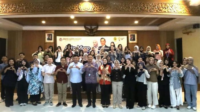 EDU TALKS: Universitas Semarang (USM) melalui Inkubator Bisnis bekerja sama dengan Bank Arto Moro menggelar EduTalks bertajuk “Smart Banking, Smart Living” di Auditorium Ir Widjatmoko USM, Selasa (23/9/2025). Kegiatan ini menjadi langkah strategis untuk membuka wawasan mahasiswa mengenai dunia perbankan sekaligus peluang berwirausaha. (Dok USM)