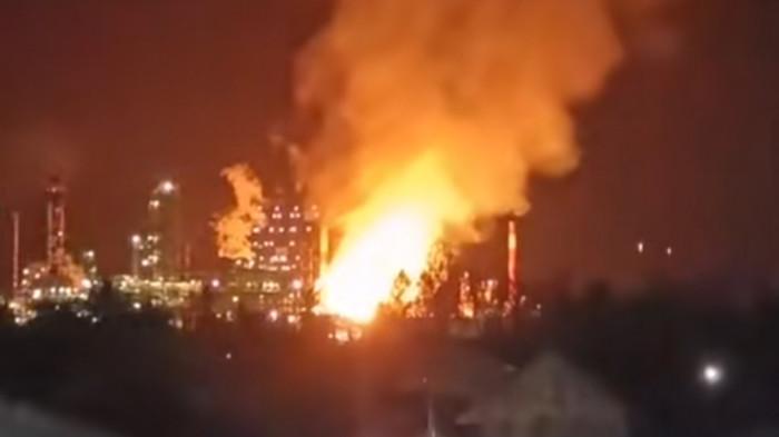 1 Kilang Dumai Terbakar, Pertamina Fokus Padamkan