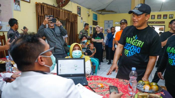 Layanan Speling Hingga Bantuan Pangan dari Pemprov Jateng Disambut Antusias Warga Kendal