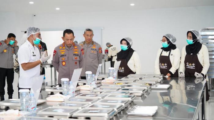 Kapolri Resmikan 32 SPPG di Jawa Tengah, Fokus Antisipasi Masalah Kualitas dan Kebersihan Makanan