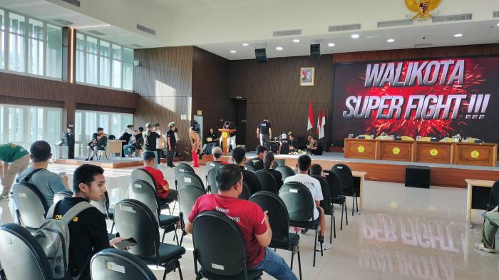 26 Petinju Jalani Penimbangan Jelang Wali Kota Super Fight Semarang