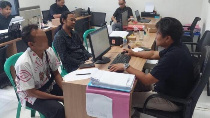 Ayah Tiri Cabuli Anak Tiri di Purwokerto, Garasi jadi Saksi