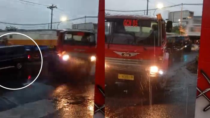 Keajaiban Toyota Kijang Lolos Dari Kecelakaan KA Harina vs Truk di Kaligawe, Benturan Berbelok Arah