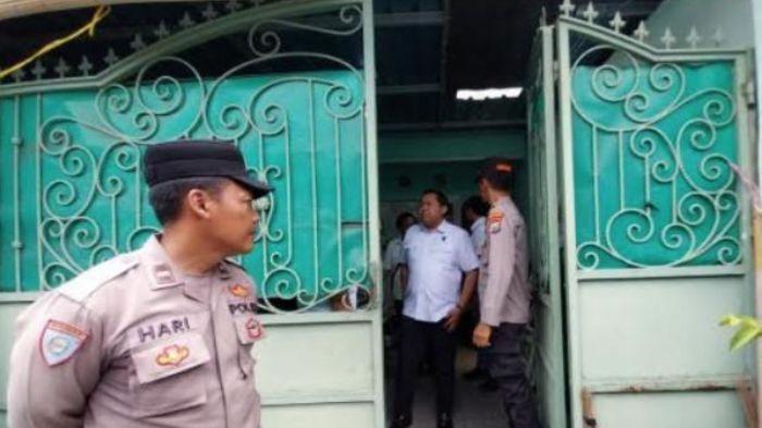 Usai Membunuh Istrinya, Gandi Menunggu Polisi di Teras, Bilang Motif karena Cinta tapi Fakta Berbeda
