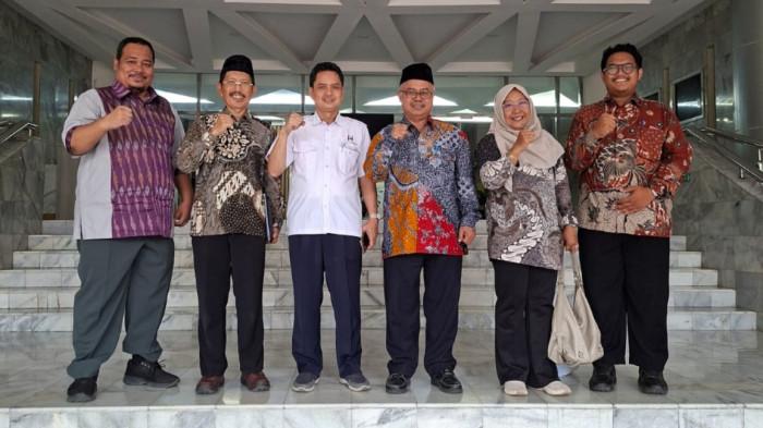 Kembangkan Wakaf Produktif, P3W UIN Saizu Purwokerto Lakukan Benchmarking ke UWDS IPB