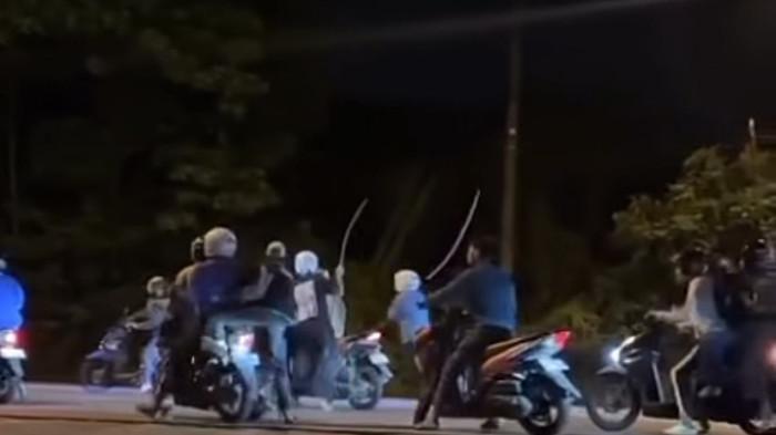 Viral Kreak Meresahkan di Bawen Kabupaten Semarang, Bawa Celurit Panjang