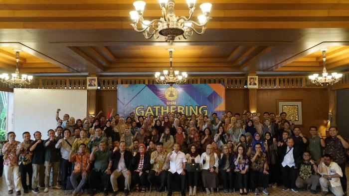 Guna Pererat Kebersamaan dan Perkuat Komunikasi Antar Pejabatnya, USM Gelar Gathering Internal