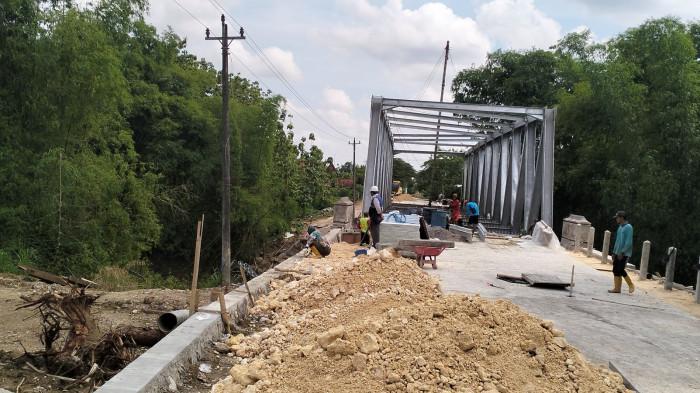 Dugaan Kecelakaan Kerja di Proyek Jembatan Temuwoh Blora, Ini Kesaksian Warga