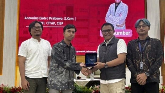 Angkat Tema Jejak Digital Tidak Bisa Dihapus, Cyronethic Gelar Kuliah Umum Digital Forensik