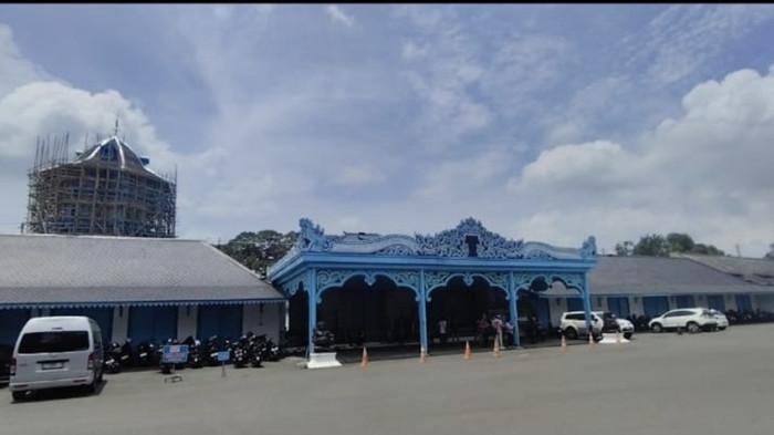 Warga Solo Bisa Datang Takziah Sebelum Raja Paku Buwana XIII Dimakamkan, Ini Lokasinya