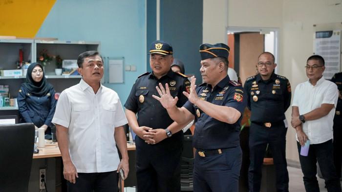 20251128_Dirjen Bea Cukai Letjen TNI (Purn) Djaka Budhi Utama_2