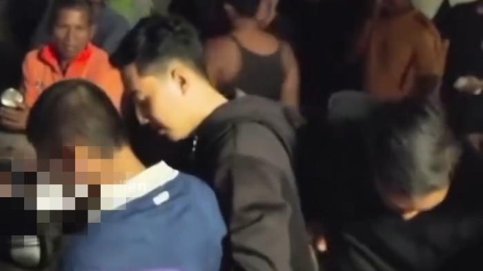 NAPI KABUR - Seorang pria diduga napi Lapas Nusakambangan diamankan warga Desa Kutawaru, Kecamatan Cilacap Tengah, Senin (9/3/2026) malam.