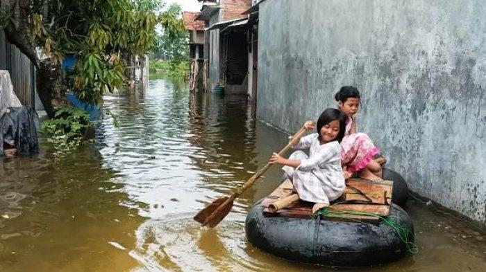 Warganya Baru Bernafas Lega, Desa Jati Wetan Kudus Kembali Terendam Banjir