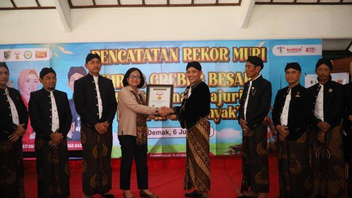 Grebek Besar Demak 2025 Pecahkan Rekor Muri, Begini Sejarah Terbentuknya Tradisi Tahunan Ini