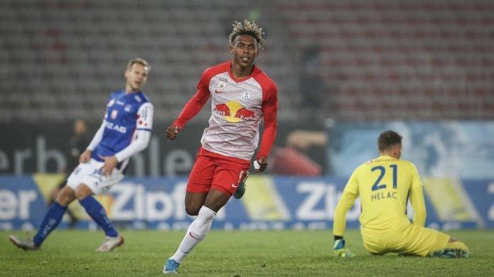 Inilah Sosok Chikwubuike Adamu Pemain 20 Tahu RB Salzburg yang Obrak Abrik Bayern Munchen