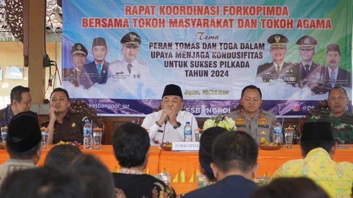 Pj Bupati Jepara Ingin Jaga Kerukunan dan Tolerenasi Melalui Rakor Forkopimda bersama Toga Tomas