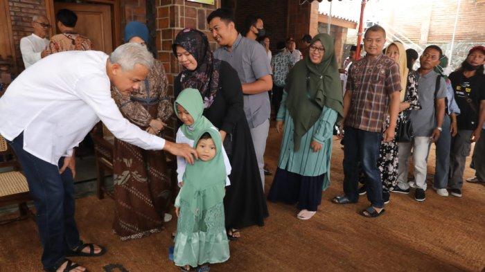 Dari Aceh Hingga Papua, Ribuan Orang Antusias Ikuti Open House Ganjar di Tawangmangu