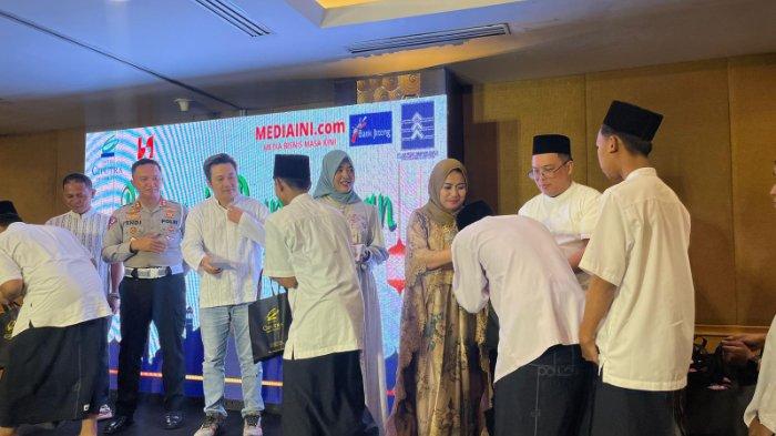 Hotel Ciputra Semarang Berbagi Berkah Ramadhan dengan 50 Anak Yatim