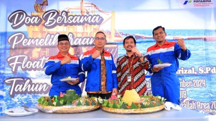 Jaga Performa Andal Kilang Cilacap, Pemeliharaan Floating Hose Diwarnai Penyaluran Sembako & Donasi
