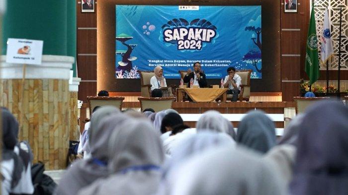 ADIKSI UIN Saizu Gelar Sapa KIP 2024, Wakil Rektor III Berikan Motivasi Mahasiswa