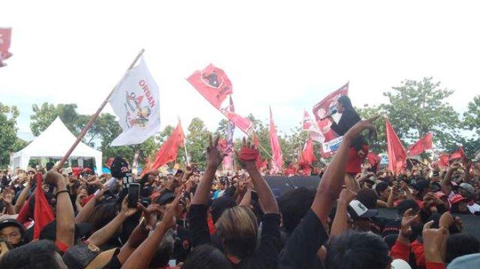 Mas Kaisar Gelar Hajatan Rakyat PDI Perjuangan di Cilacap Dihadiri Puluhan Ribu Orang