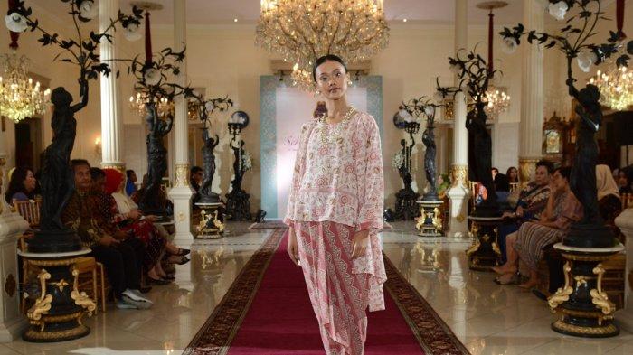 Inspirasi Busana Saat Hari Raya, Batik Danar Hadi Mempersembahkan Konsep "Sekar Arumdati"
