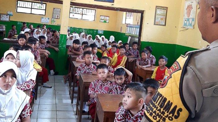 Polisi Turun ke Sekolah, Edukasi Siswa SD di Donorojo Jepara soal Bullying dan Narkoba