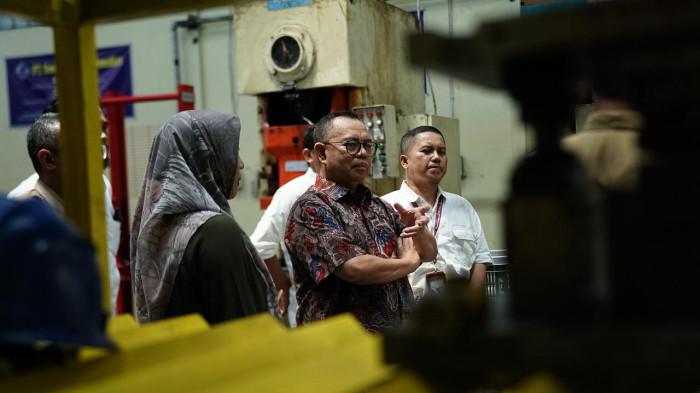 Rektor Universitas Harkat