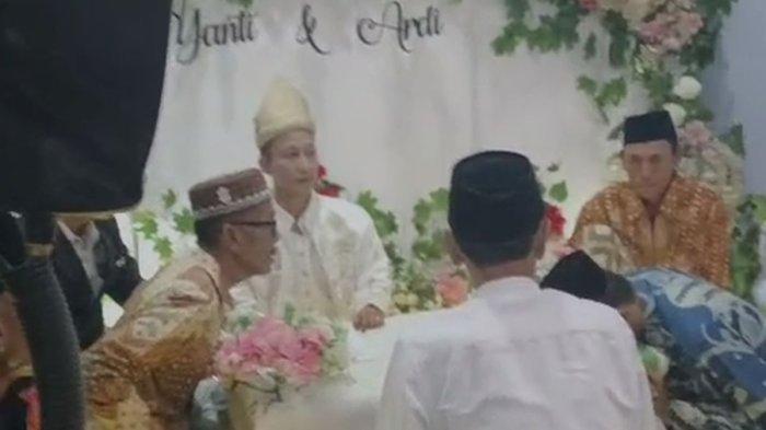 Viral Saksi Akad Nikah Meninggal Dunia Setelah Memimpin Doa, Kepala Tertunduk di Meja