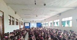 Siswa SMP di Boyolali Ikuti Nobar Menjadi Pengguna Media Sosial yang Bijak, Kreatif dan Inovatif