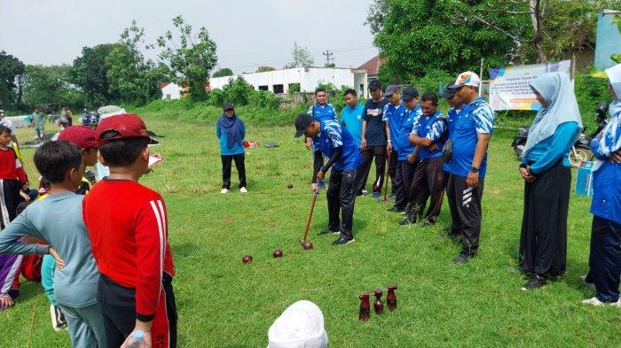 FIK Unnes Kenalkan Olahraga Woodball di Level Grassroot