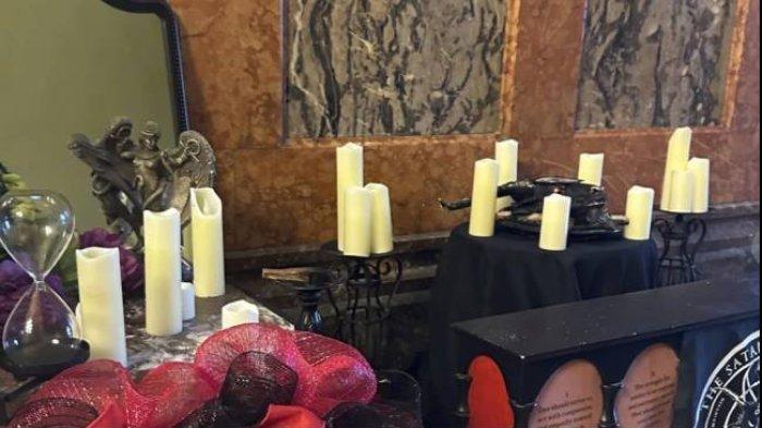 Seorang Eks Caleg Ngamuk, Hancurkan Patung Kelompok Pemuja Setan