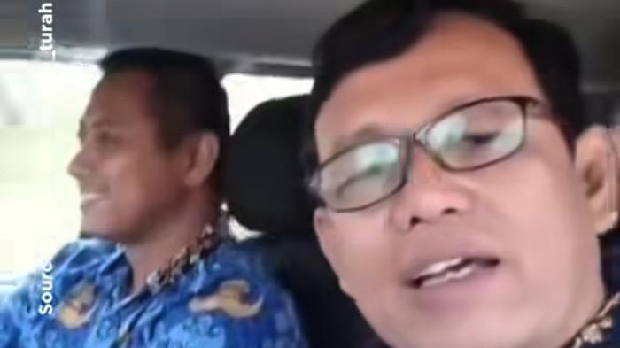 Viral perangkat desa di Kabupaten Grobogan, Jawa Tengah, pamer mobil. Kini minta maaf.