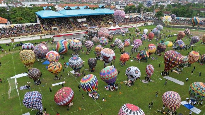 Kemenhub hanya Izinkan 2 Lokasi Festival Balon Udara Wonosobo dan Pekalongan
