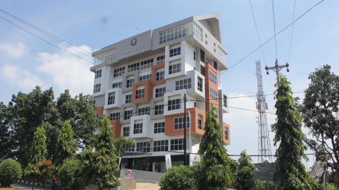 Inilah Gedung Undip Senilai 30 Miliar yang Sekelas Hotel Bintang Tiga