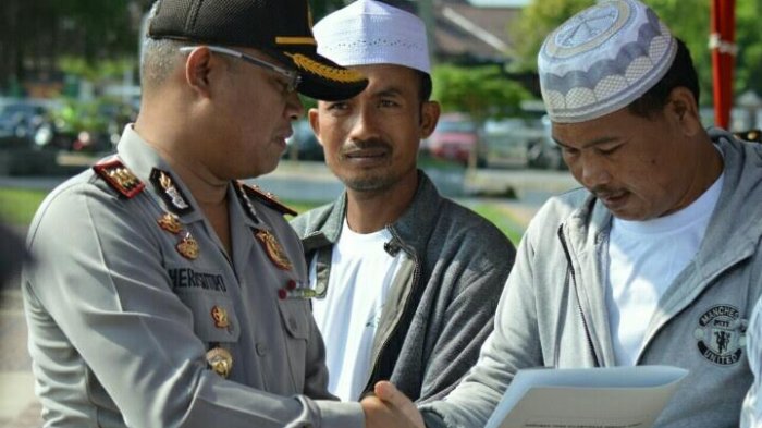 Polisi Dihimbau Gunakan Tangan Kosong Hadapi Desakan Massa Unjuk Rasa