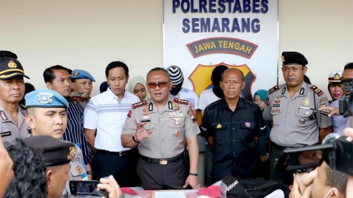 KRONOLOGI Dua Pelajar Membegal dan Gorok Leher Driver Go Car