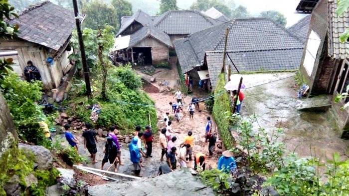 Ini Dia 10 Wilayah Rawan Longsor di Kabupaten Semarang