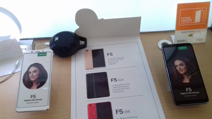 Oppo F5 Andalkan Fitur Baru